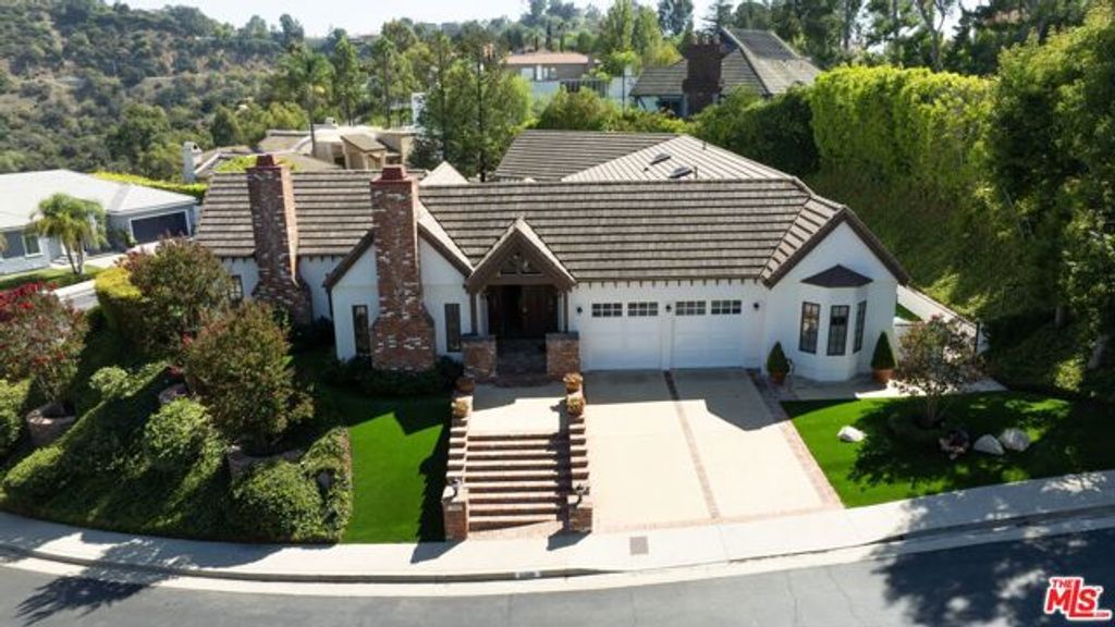 12006 Talus Place, Beverly Hills, CA 90210