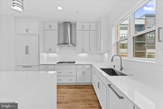 3301 WOODLAND PHLOX ST, Rockville, MD 20852