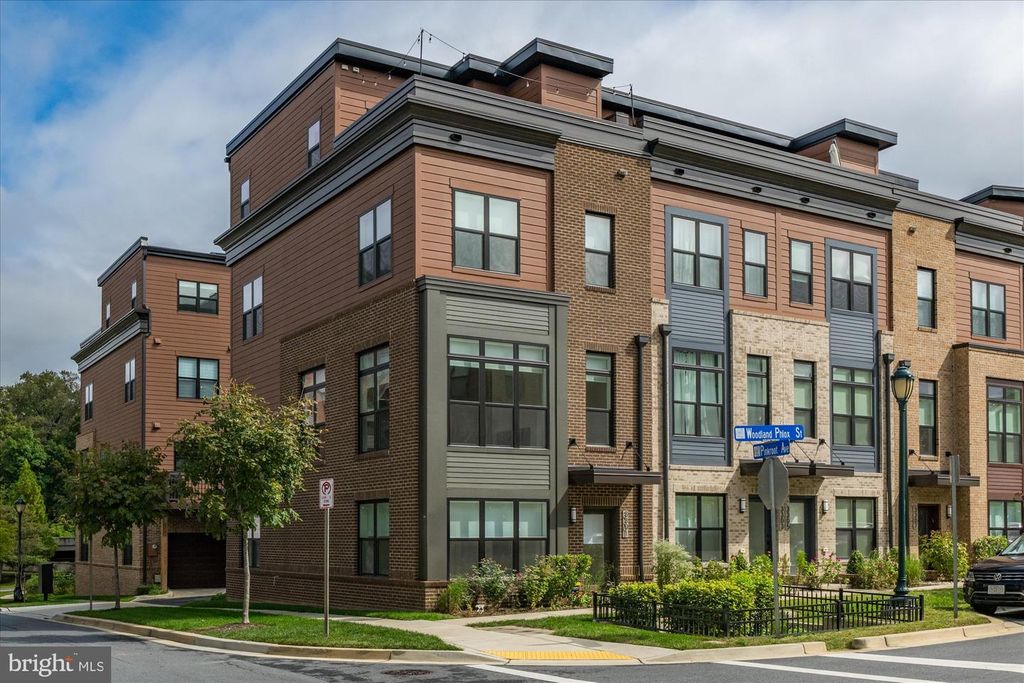 3301 WOODLAND PHLOX ST, Rockville, MD 20852