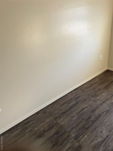 219 Surf Drive 134B, Bronx, NY 10473