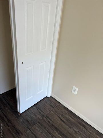 219 Surf Drive 134B, Bronx, NY 10473