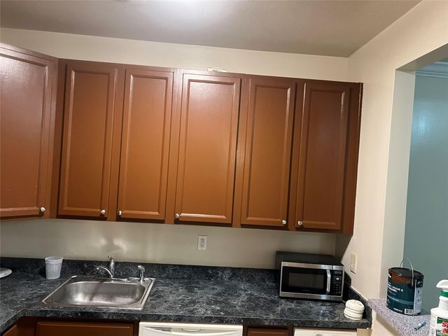 219 Surf Drive 134B, Bronx, NY 10473