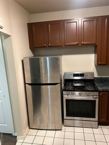 219 Surf Drive 134B, Bronx, NY 10473