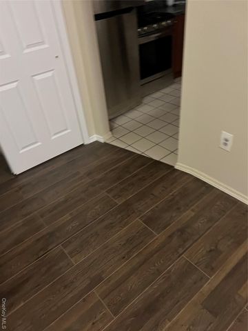 219 Surf Drive 134B, Bronx, NY 10473