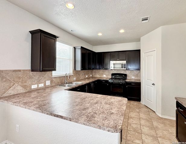 3314 Candleside, San Antonio, TX 78244