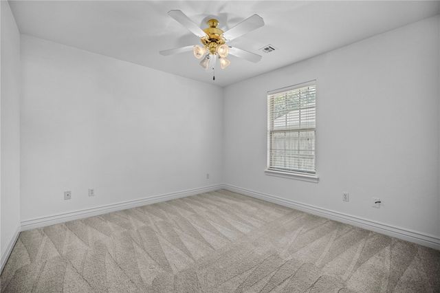 5213 S 60th Place, Rogers, AR 72758