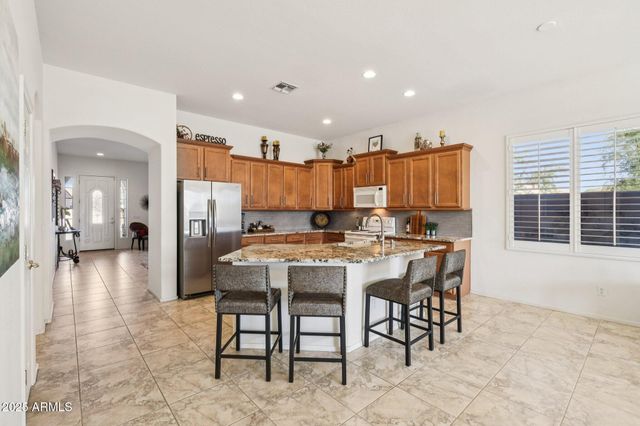 18409 W SWEET ACACIA Drive, Goodyear, AZ 85338