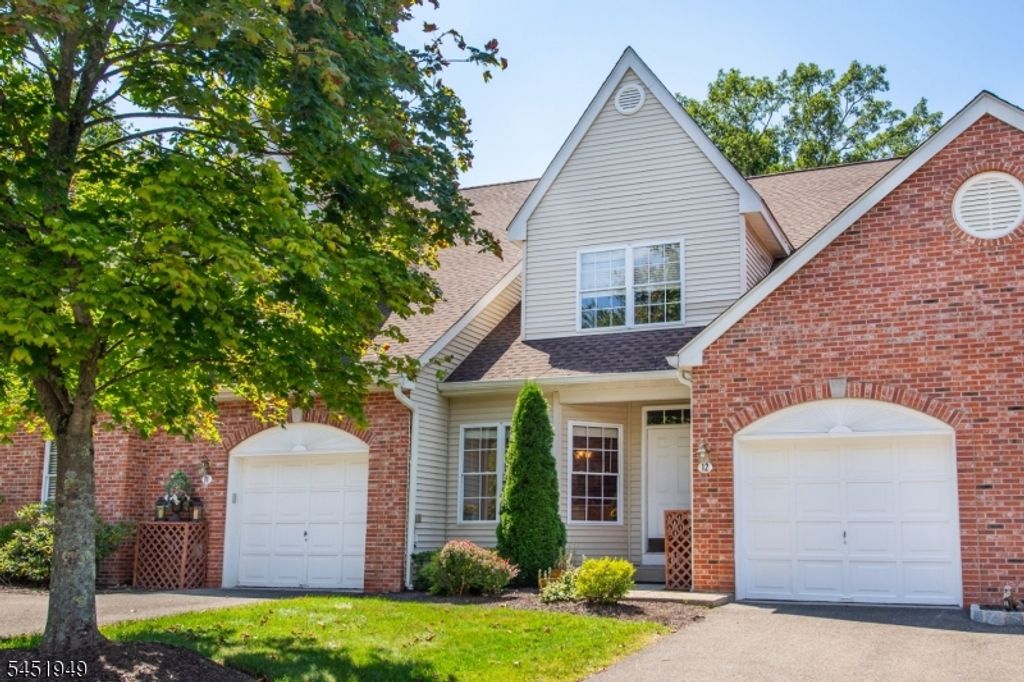 12 Lafayette St, West Milford Twp., NJ 07480 — photo 2