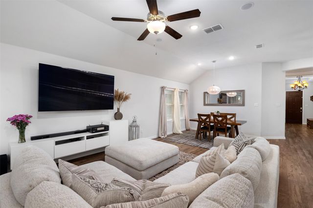 2723 Willow Lane, Melissa, TX 75454