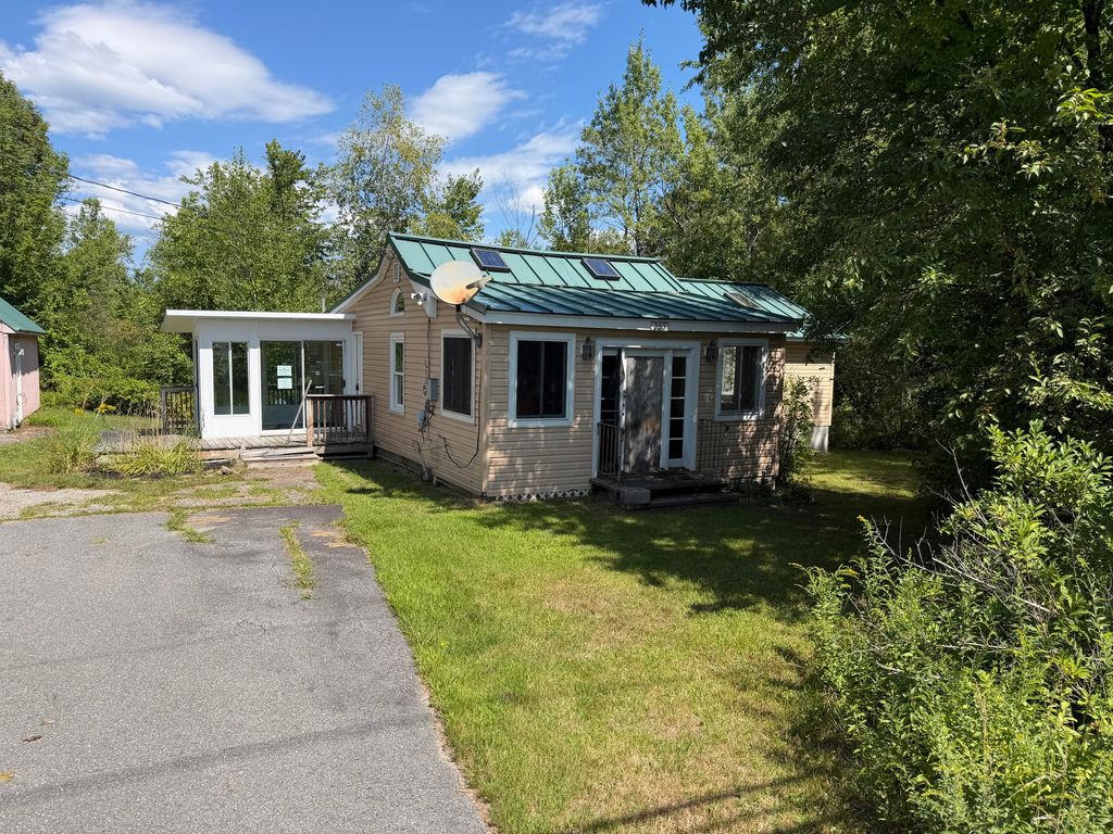 353 Ossipee Trail E, Gorham, ME 04038 — exterior