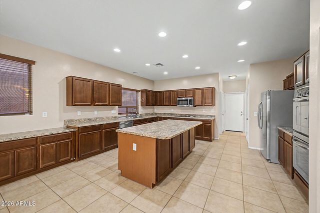 1278 E BAKER Drive, San Tan Valley, AZ 85140