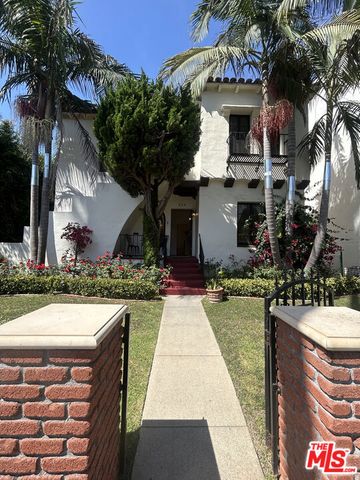 854 4th Street F, Santa Monica, CA 90403