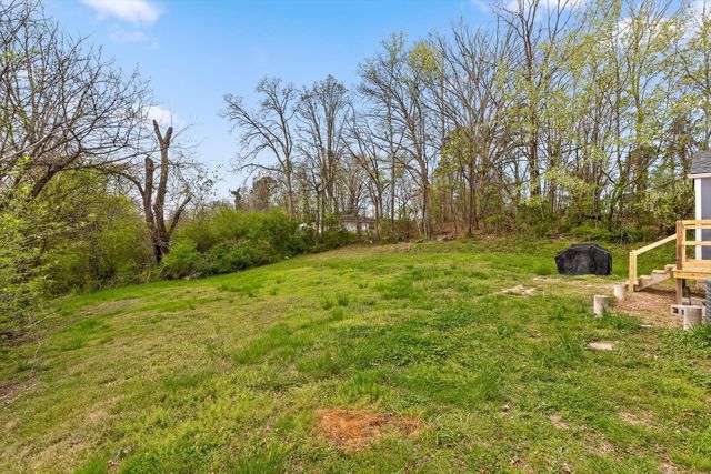 205 Georgia Street, Rossville, GA 30741