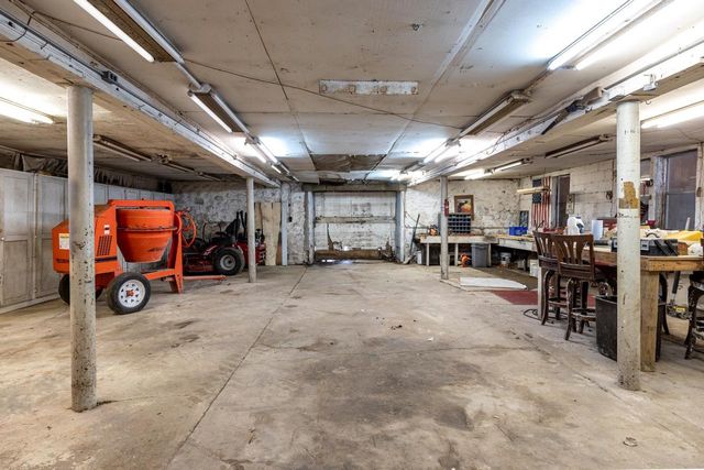 9651 CLAYTON AVENUE, Neenah, WI 54956