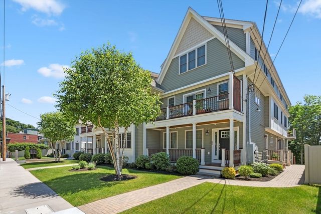 22 Hawthorne Street 2, Boston, MA 02119