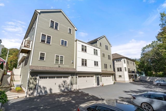 22 Hawthorne Street 2, Boston, MA 02119