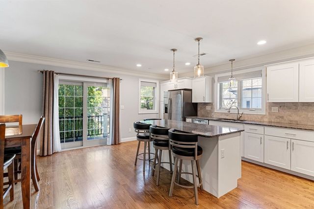 22 Hawthorne Street 2, Boston, MA 02119