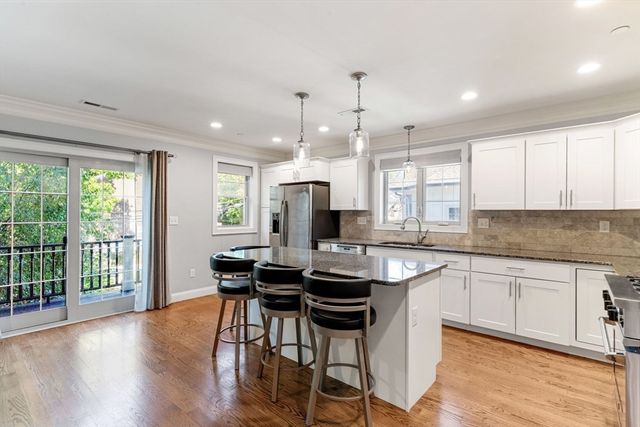 22 Hawthorne Street 2, Boston, MA 02119