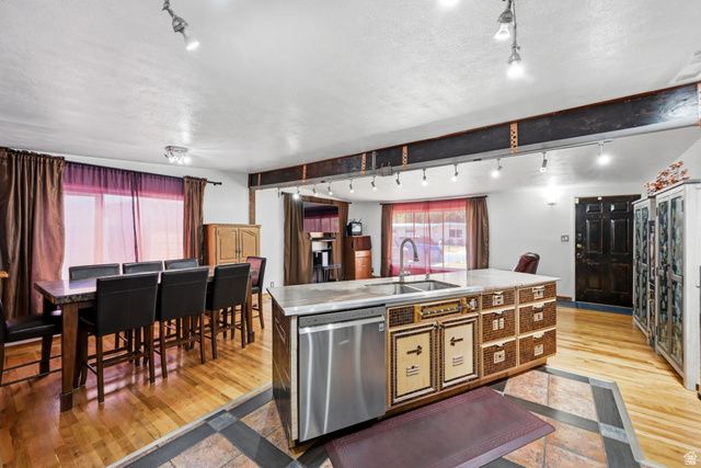 2950 W AMHERST AVE, West Valley City, UT 84119