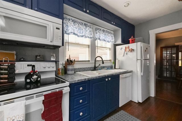 118 E YELKCA TERRACE, Edgewater, FL 32132