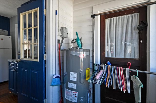 118 E YELKCA TERRACE, Edgewater, FL 32132