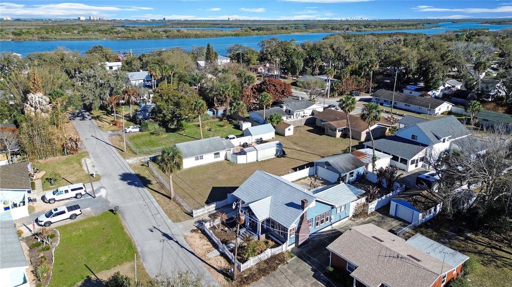 Image 2 of property listing at 118 E YELKCA TERRACE, Edgewater, FL 32132