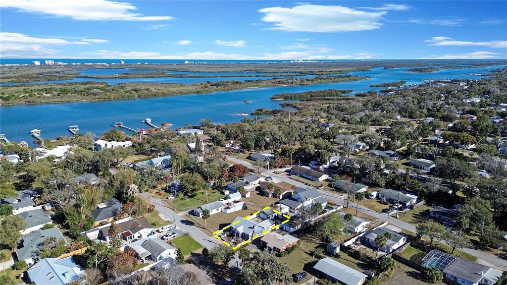 Image 3 of property listing at 118 E YELKCA TERRACE, Edgewater, FL 32132