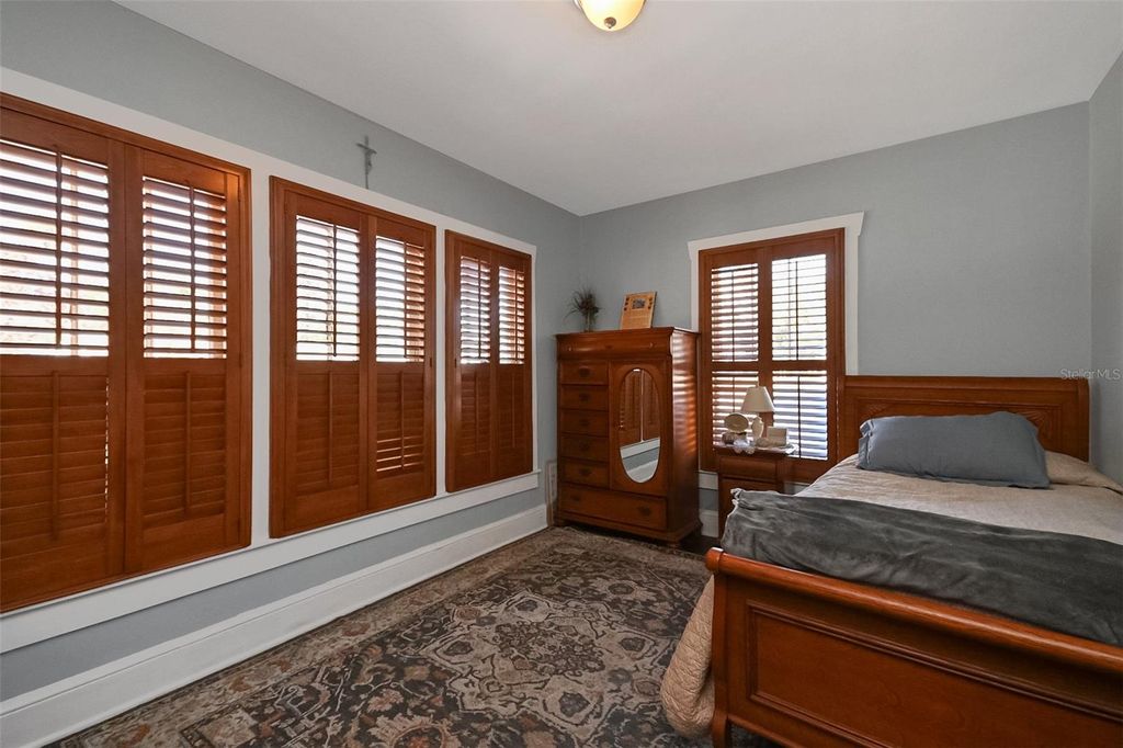 Image 23 of property listing at 118 E YELKCA TERRACE, Edgewater, FL 32132