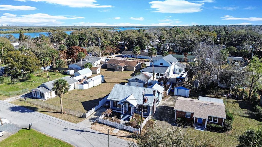 Image 41 of property listing at 118 E YELKCA TERRACE, Edgewater, FL 32132