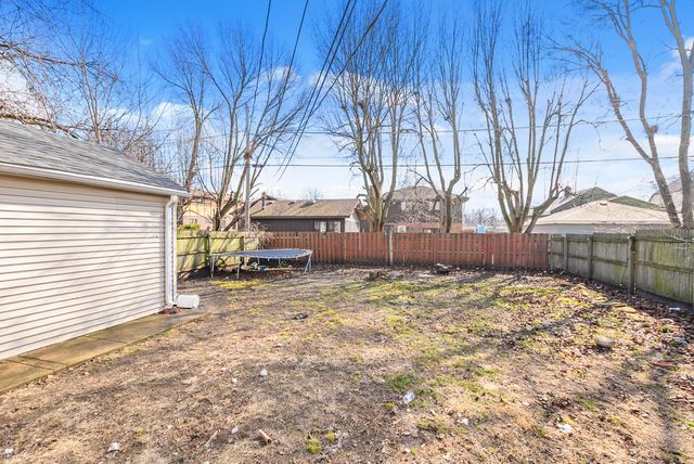 3359 Ann Street, Lansing, IL 60438