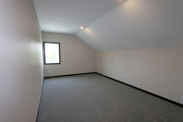 1012 NE 6th Avenue, Perham, MN 56573