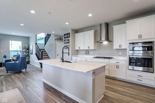 3862 Saddle Club South Parkway, Bargersville, IN 46106