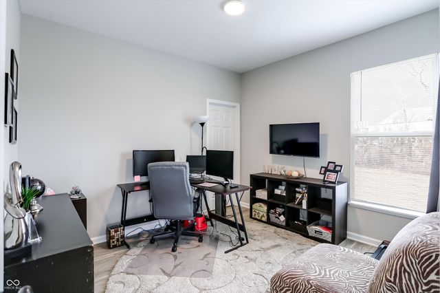 3862 Saddle Club South Parkway, Bargersville, IN 46106