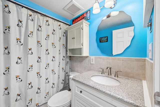 155 George Washington Blvd 401, Hull, MA 02045