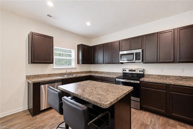 104 Stephens CT, Suffolk, VA 23434