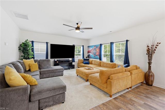 104 Stephens CT, Suffolk, VA 23434