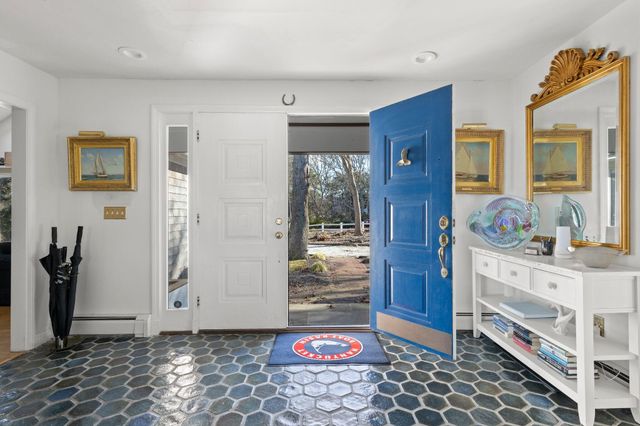 27 Saquatucket Bluffs Road, Harwich Port, MA 02646