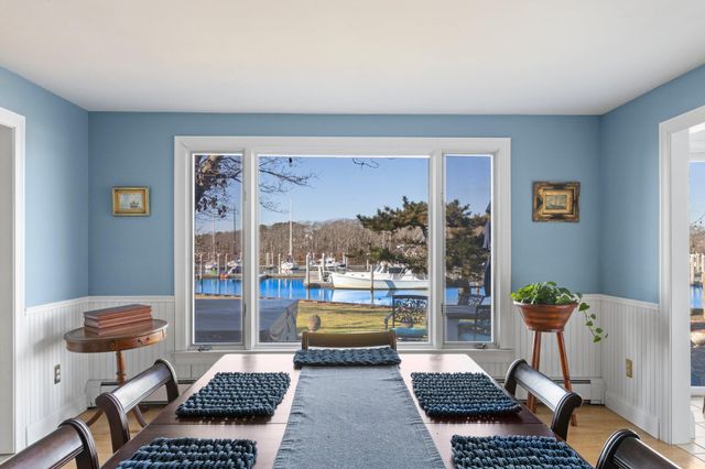 27 Saquatucket Bluffs Road, Harwich Port, MA 02646