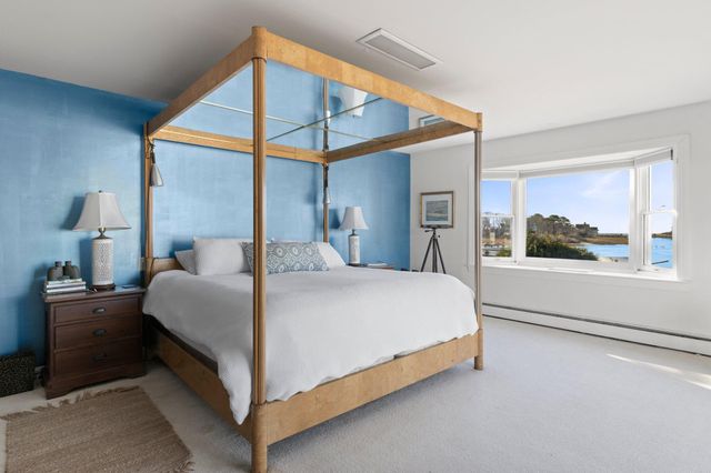 27 Saquatucket Bluffs Road, Harwich Port, MA 02646