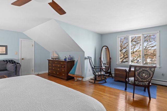 27 Saquatucket Bluffs Road, Harwich Port, MA 02646