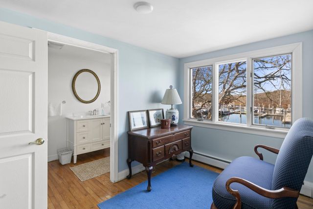 27 Saquatucket Bluffs Road, Harwich Port, MA 02646