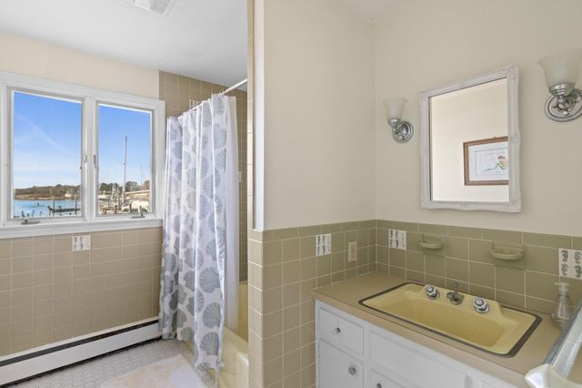 27 Saquatucket Bluffs Road, Harwich Port, MA 02646