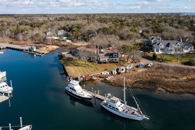 27 Saquatucket Bluffs Road, Harwich Port, MA 02646