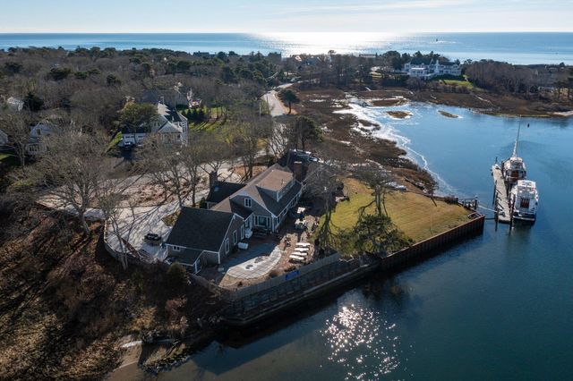 27 Saquatucket Bluffs Road, Harwich Port, MA 02646