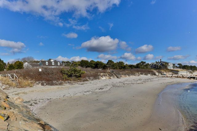 27 Saquatucket Bluffs Road, Harwich Port, MA 02646