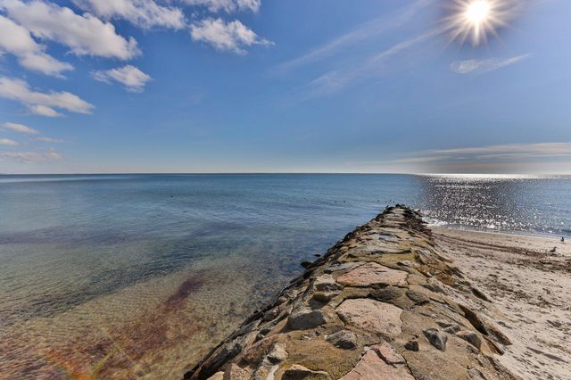 27 Saquatucket Bluffs Road, Harwich Port, MA 02646