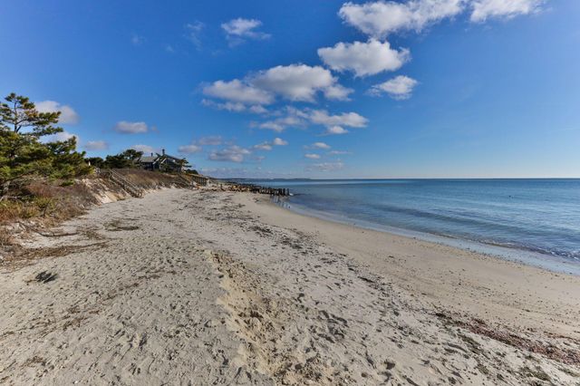 27 Saquatucket Bluffs Road, Harwich Port, MA 02646