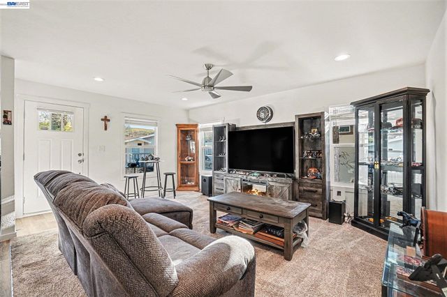 16711 Marsh Creek Rd 150, Clayton, CA 94517