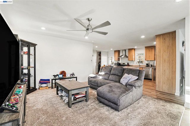 16711 Marsh Creek Rd 150, Clayton, CA 94517