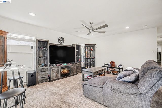 16711 Marsh Creek Rd 150, Clayton, CA 94517